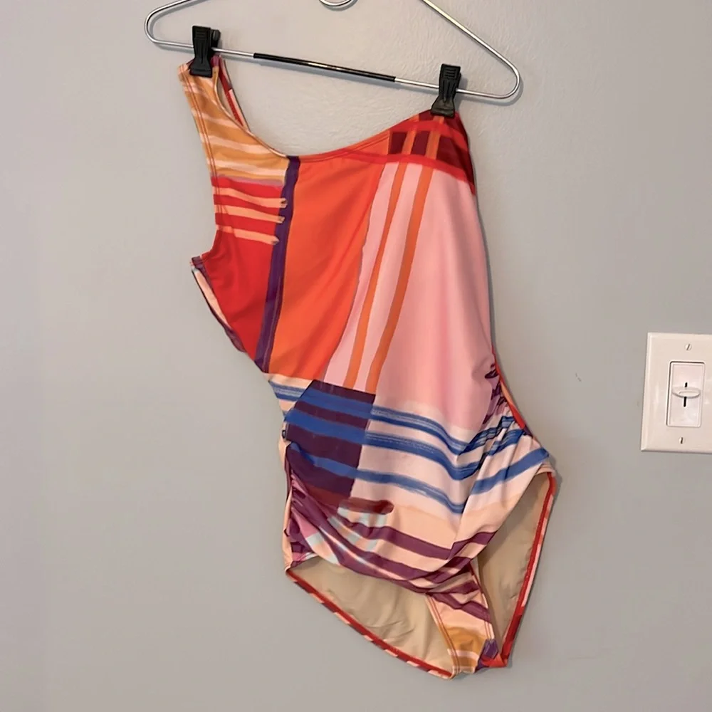 Nani Ray Cascade one piece - Picture 3 of 9